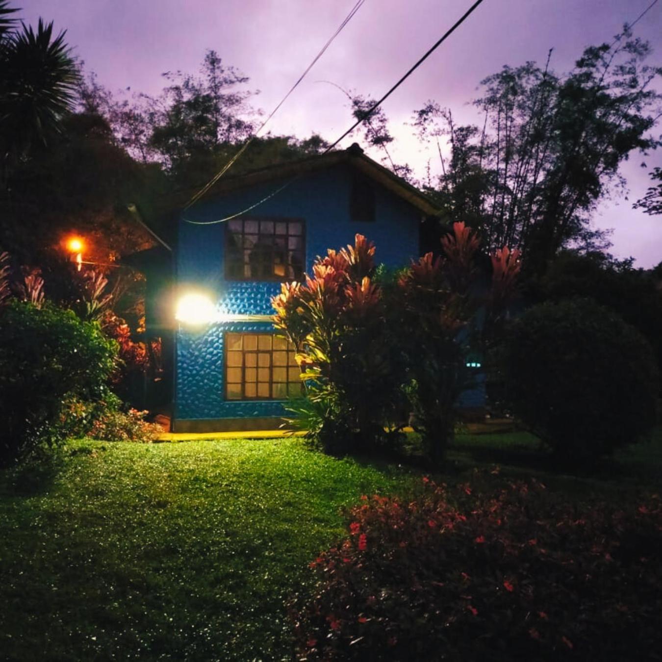 El Colibri Azul Villa กีโต ภายนอก รูปภาพ
