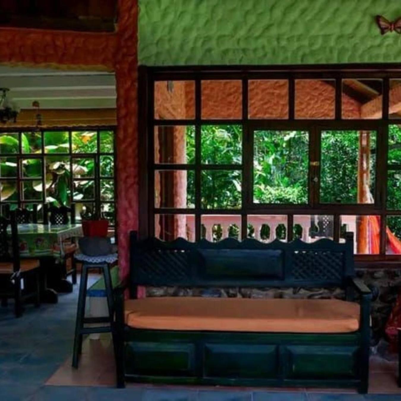 El Colibri Azul Villa กีโต ภายนอก รูปภาพ